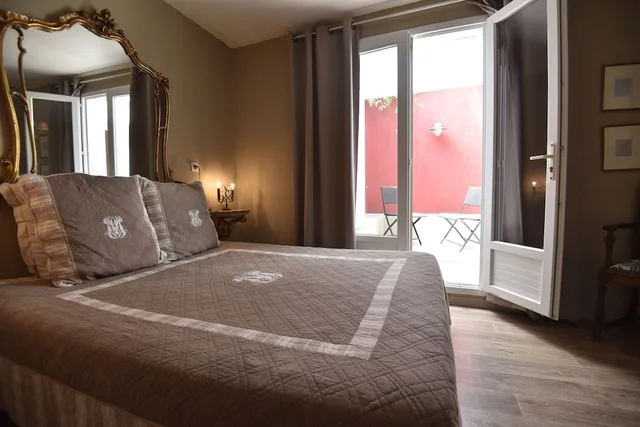فيلا بسريرين كوين مع أريكة في الطابق الأرضي، Campo di Fiori - Maisons de Charme 2/10