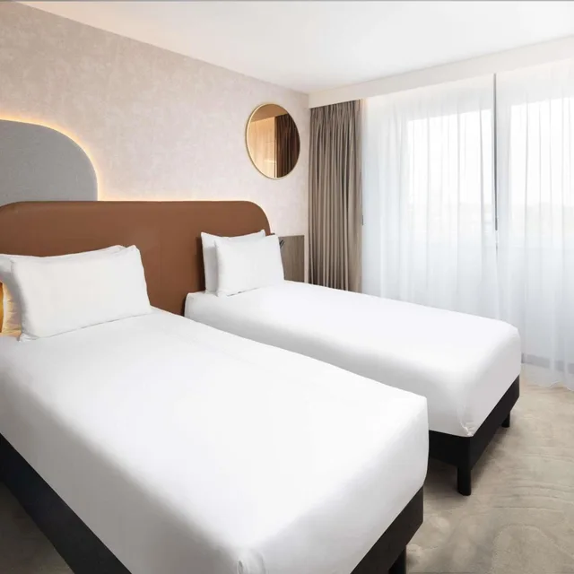 غرفة كلاسيكية بسرير فردي، Mercure London Earls Court 1/2