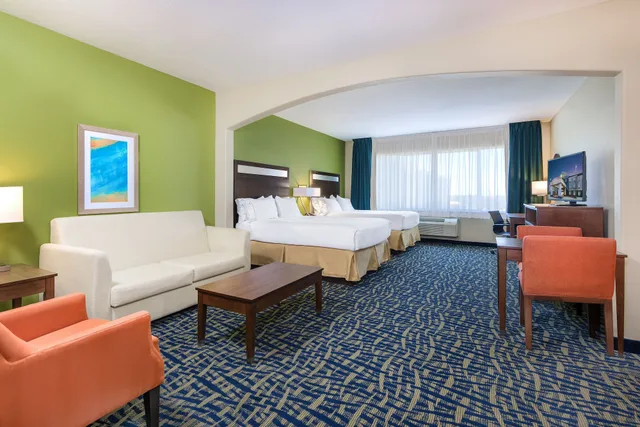 جناح بسرير كينج مع أريكة لذوي الإعاقة، Holiday Inn Express Hotel And Suites Monahans I 20 2/4
