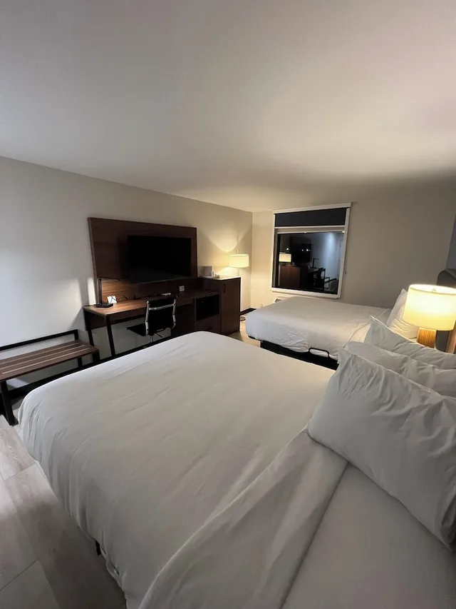 غرفة بسريرين كوين، Wingate by Wyndham Dublin Near Claytor Lake State Park 2/7