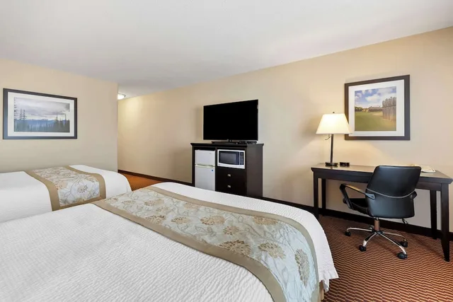 غرفة قياسية بسريرين كوين، Best Western Of Olds 3/6