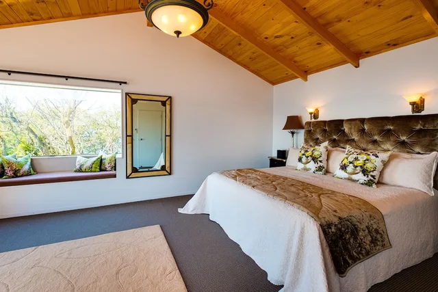 Cottage, Suite, King Bed، On The Point Lake Rotorua 4/7