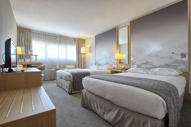 غرفة عائلية بسريرين كوين، Hotel Inn Paris CDG Airport 2/3
