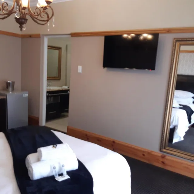 غرفة ديلوكس، Halfway House Hotel 1/8