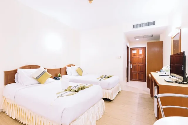 غرفة سوبيريور بسرير مزدوج أو سريرين منفصلين، Chumphon Gardens Hotel 2/10