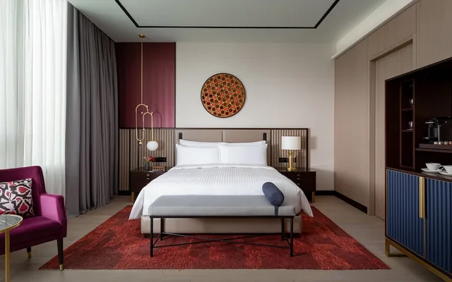 جناح جونيور بسرير كينج مع دخول صالة النادي، InterContinental Tashkent, an IHG Hotel 4/5