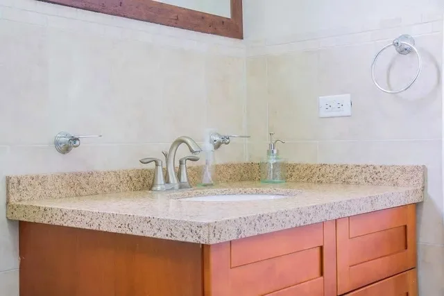 Apartment, 2 Queen Beds, Mountain View, Pool Access, New Kingston Guest Apt At Sonoma Estate 6/6