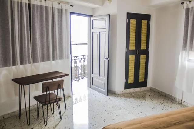 غرفة عائلية ثلاثية، Hotel Mucara 2/3