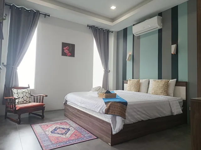3 Bedrooms, Connecting, Pool, 7 Bedrooms, Villa, 1 Queen and 3 Single Beds، Villa Rajapruek 8/10
