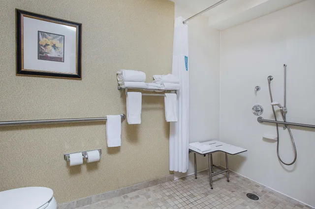 استوديو بسريرين كوين مع أريكة لذوي الإعاقة، Hampton Inn Pikeville 7/10