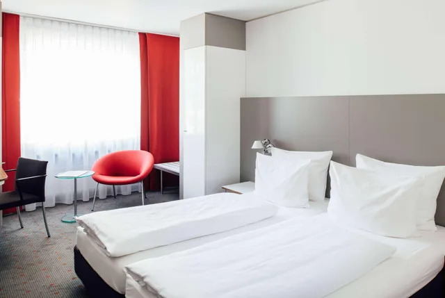 غرفة قياسية بسرير مزدوج، Vienna House Easy by Wyndham Stuttgart 3/7