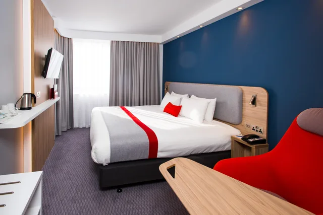 غرفة بسرير كينج، Holiday Inn Express Burton Upon Trent 3/6