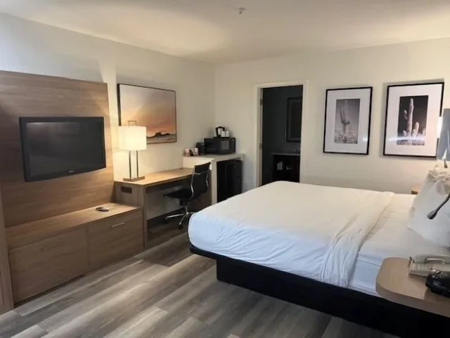 غرفة قياسية بسرير كينج، Quality Inn Casa Grande I-10 3/10