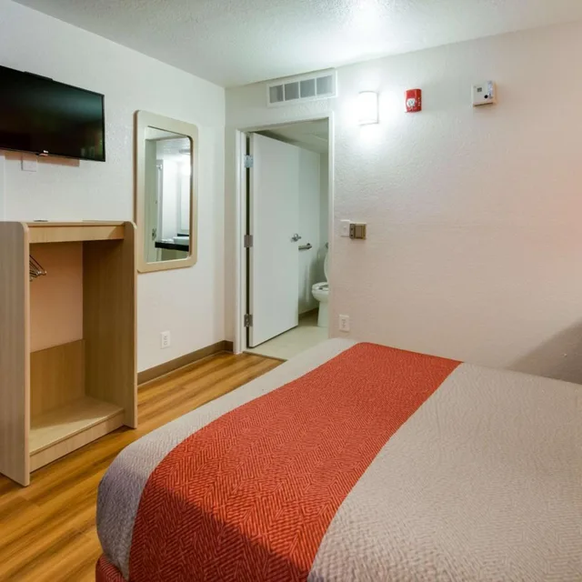 غرفة مفردة لذوي الإعاقة، Motel6 Lenexa, KS - Kansas City Southwest 6/8