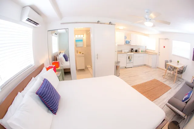 جناح استوديو بسرير كينج، The Villas at St Pete Beach 3/3