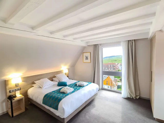 غرفة تنفيذية بسرير كينج، Best Western Plus Hotel and SPA Le Schoenenbourg 1/5
