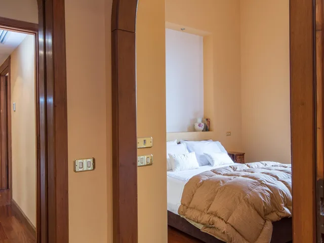 3 Bedrooms, City, Apartment, 4 Beds, 2 Bathrooms, Sofa, RSH Vatican Luxury View 3/6