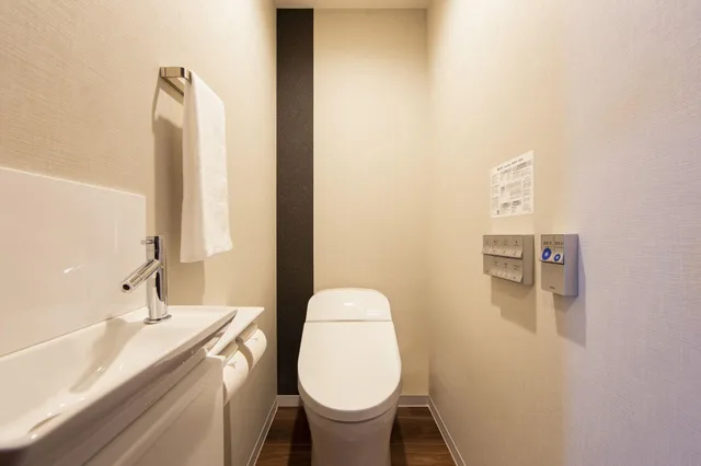 غرفة بريميير بسريرين كوين، Karaksa Hotel Grande Shin-Osaka Tower 3/4