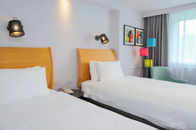 غرفة قياسية بسريرين منفصلين، HOLIDAY INN BRISTOL FILTON 3/9