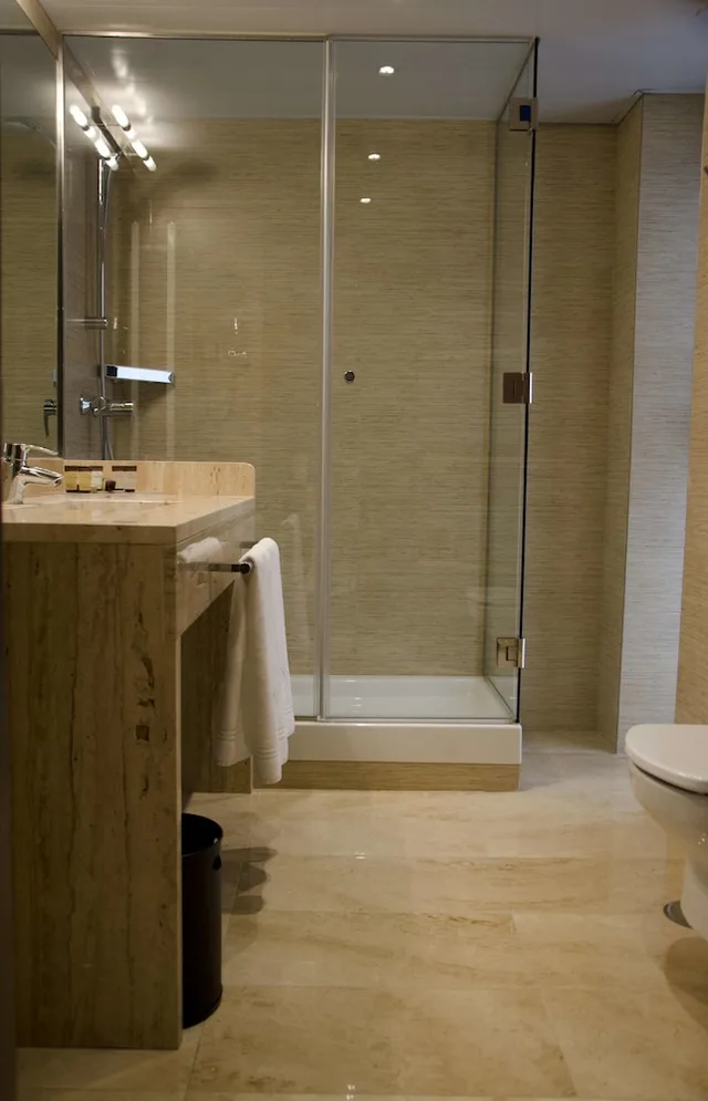 Upper, Superior, King Bed، CLARIDGE 5/5