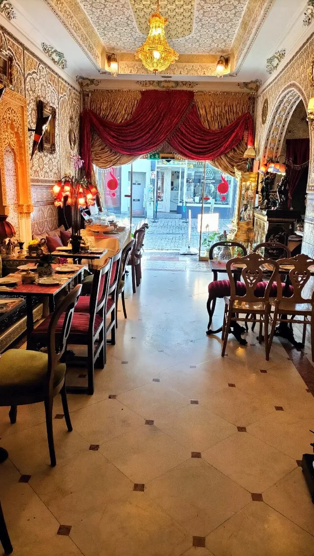 غرفة تُحدَّد عند الوصول، Hotel Mozart 2/2