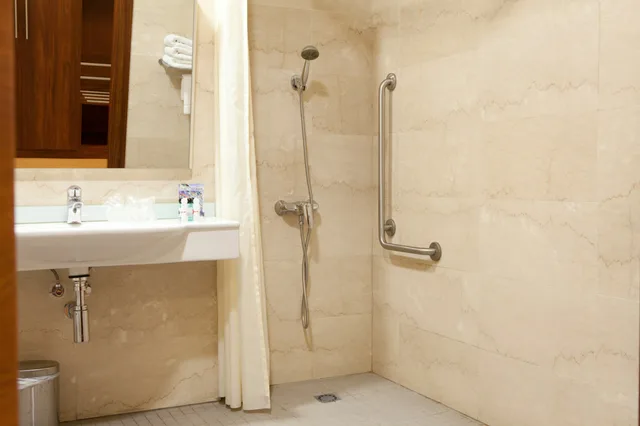 غرفة كلاسيكية، Hotel Riscal 2/4