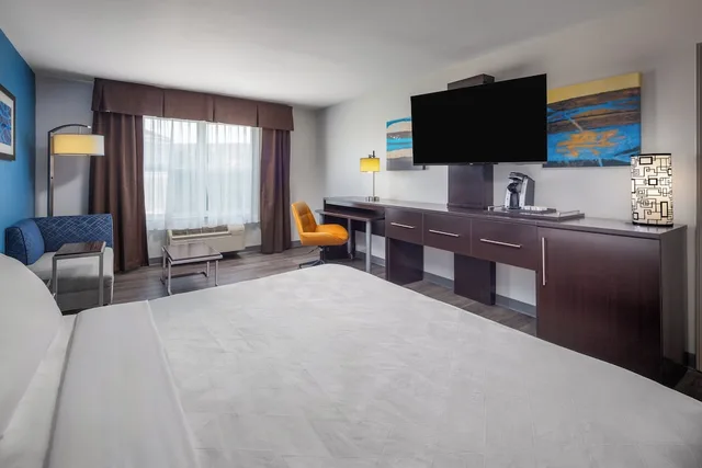 غرفة قياسية بسرير كينج، Holiday Inn Express Hotel & Suites St. Louis West-O Fallon 6/8