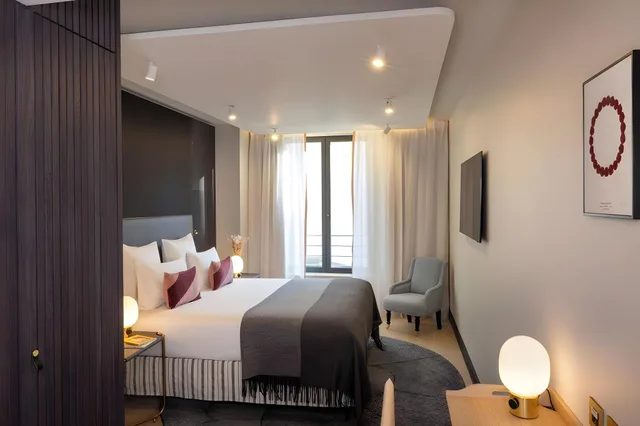 غرفة غراند سوبيريور بسرير كوين، Quinzerie Hotel 1/9