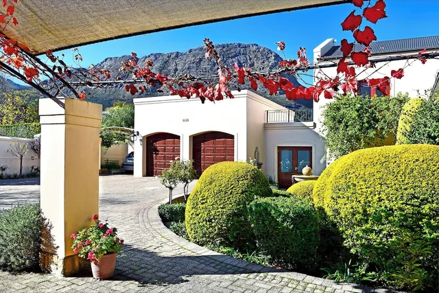 Grande Plaisir Holiday Home، Franschhoek 66/71