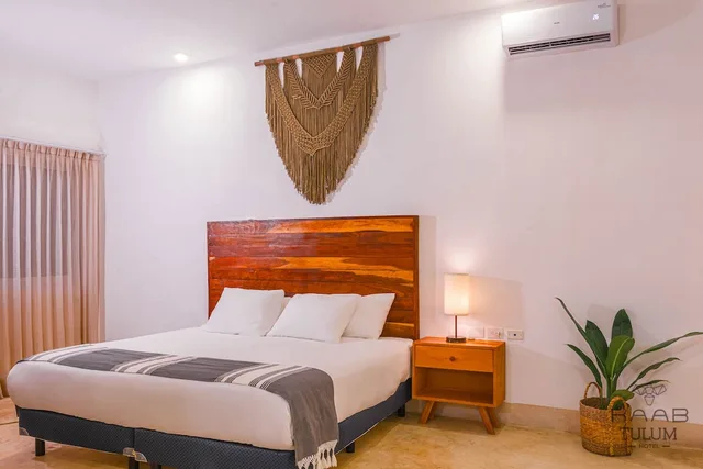 جناح استوديو عائلي بسرير مزدوج وسرير بطابقين بإطلالة على المسبح، Collection O Kaab Downtown Tulum 1/10