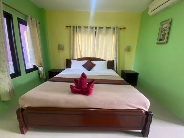 غرفة قياسية بسرير مزدوج بشرفة، Lanta New Beach Bungalows 6/10