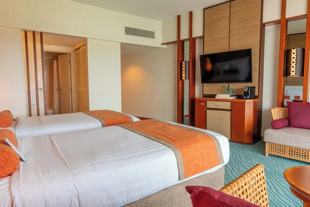 Premier, Twin Beds, Ocean Front, Lounge Access، Hotel Nikko Guam 4/7