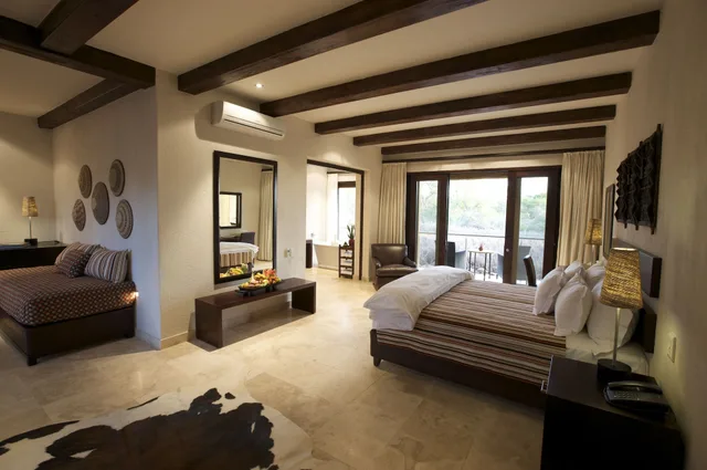 جناح عائلي بسرير كينج مع أريكة، Kapama River Lodge 10/10