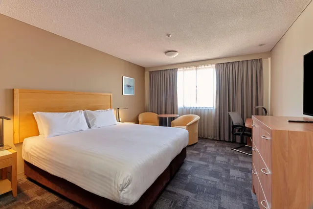 جناح، Best Western Plus Launceston 2/8