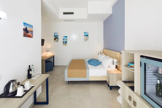 غرفة كلاسيكية بسرير مزدوج أو سريرين منفصلين، Tui Blue Tropea 4/6