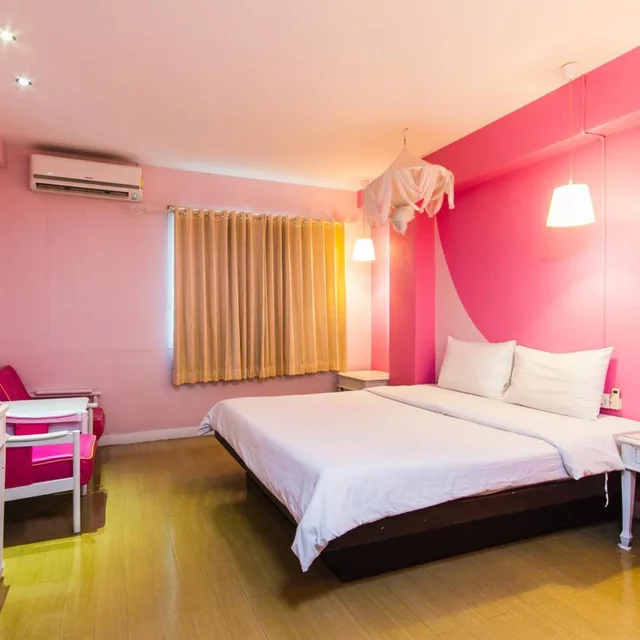 غرفة سوبيريور بسرير مزدوج، Roma Hotel 3/6