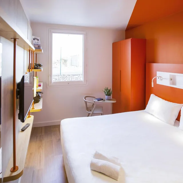 Room, Triple, Ibis Budget Dieppe Centre Port 2/3