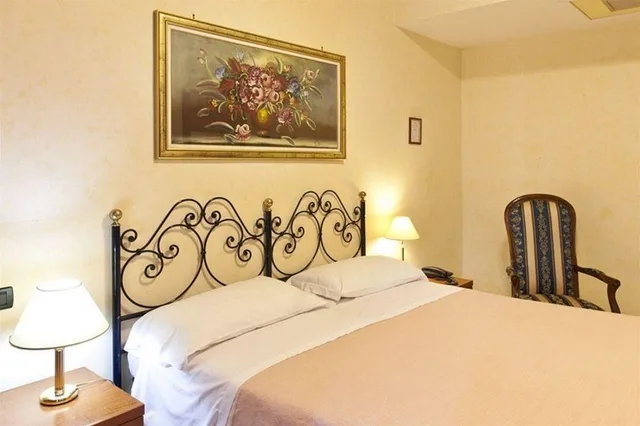 غرفة قياسية رباعية، Hotel Stromboli 1/1