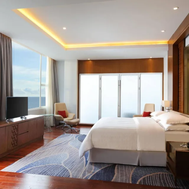 جناح رئاسي بسرير كينج، FOUR POINTS BY SHERATON MANADO 2/9