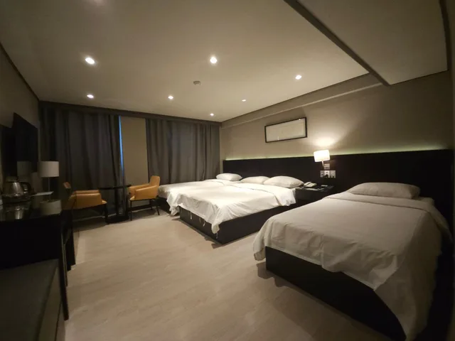 (AIR) Family Room، Insadong Crown Hotel 9/10