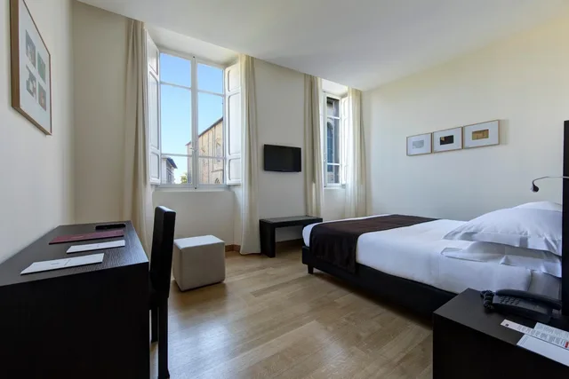 غرفة قياسية بسرير مزدوج، Hotel Tiferno 2/6