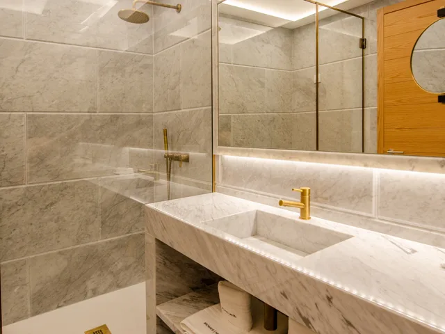 غرفة قياسية بسرير كوين، Browns Avenue Hotel 4/4