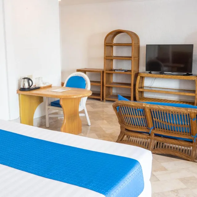 جناح رئاسي بسرير كينج، Clarkton Hotel 9/10