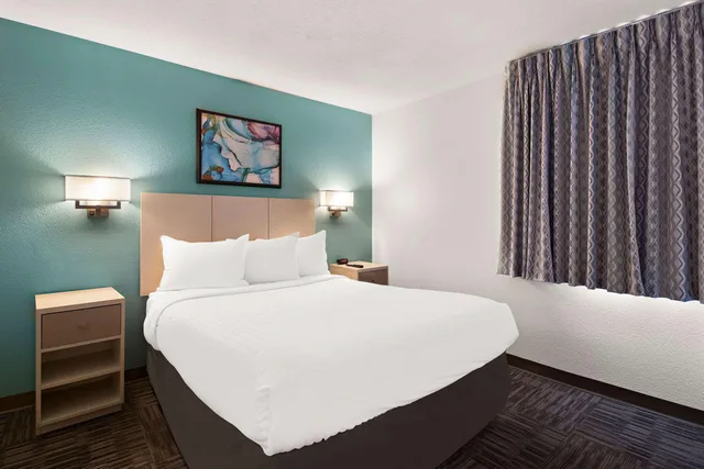 جناح لذوي الإعاقة، MainStay Suites Salt Lake City Fort Union 1/2