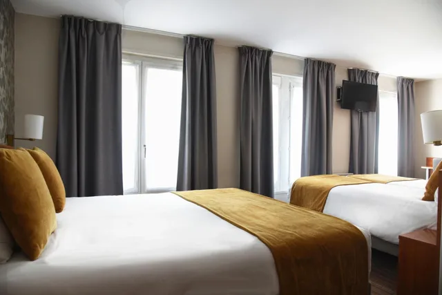 غرفة سوبيريور رباعية بسرير فردي، TIMHOTEL OPERA MADELEINE 1/3