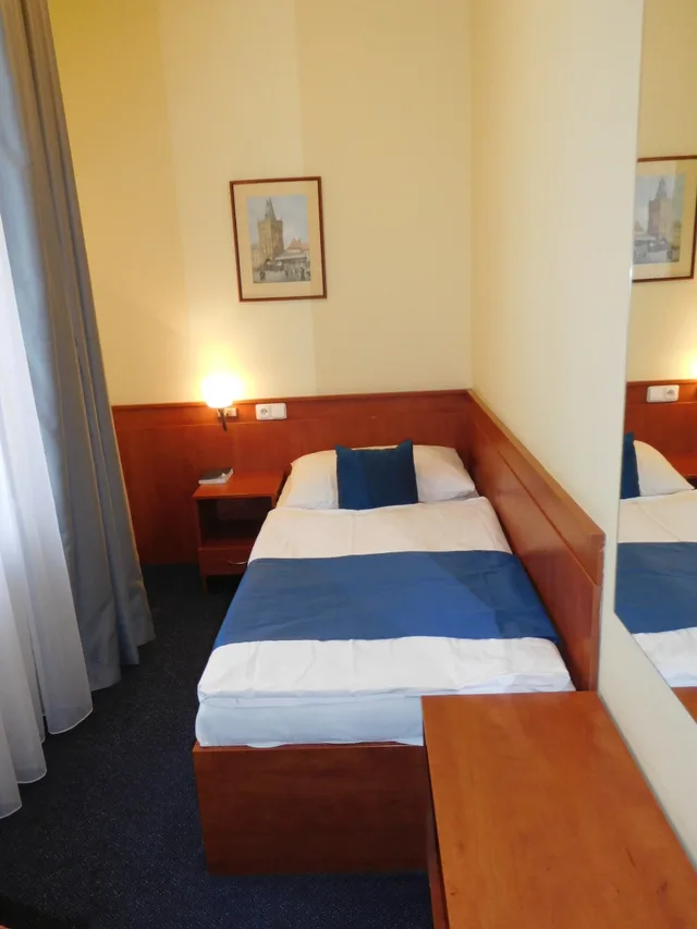 غرفة قياسية مفردة، Beranek Hotel 1/2