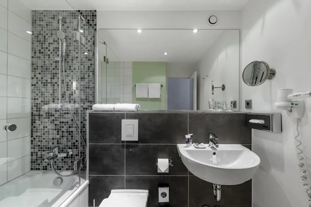 غرفة قياسية بسرير فردي مع أريكة، Mercure Hotel Stuttgart Sindelfingen an der Messe 10/10