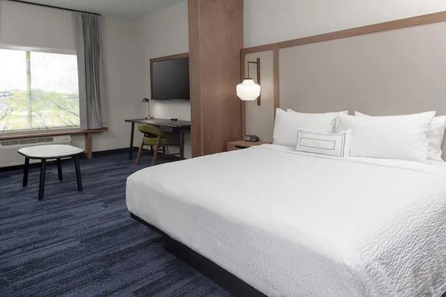 جناح بسرير كينج مع أريكة، Fairfield Inn Suites Fort Collins South 1/5