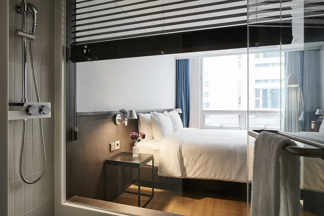 غرفة سوبيريور بسرير مزدوج، Hotel Newv Seoul 8/10