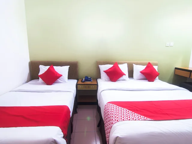 جناح ثلاثي، Hua Kuok Inn 3/5